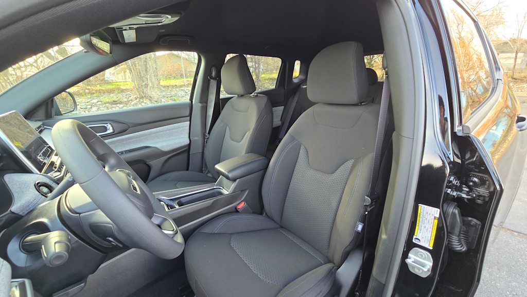 2025 Jeep Compass Sport 7