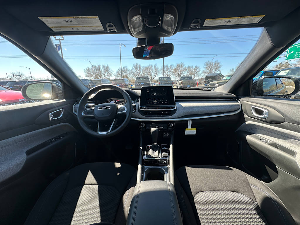 2025 Jeep Compass Sport 2