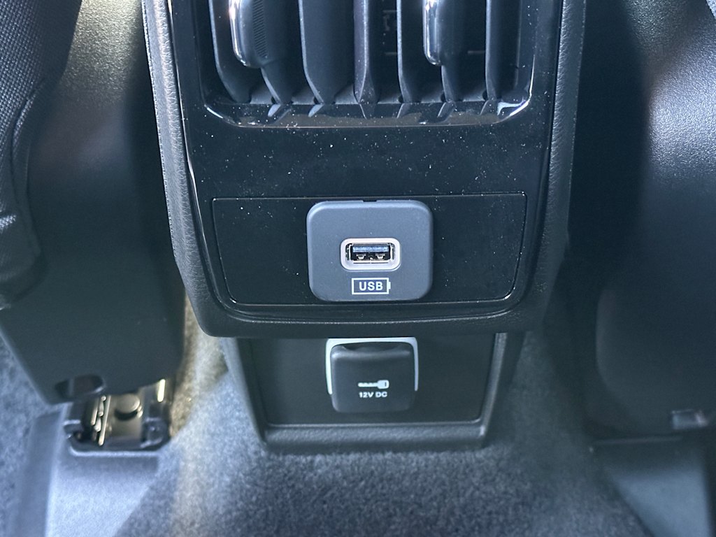 2025 Jeep Compass Sport 19