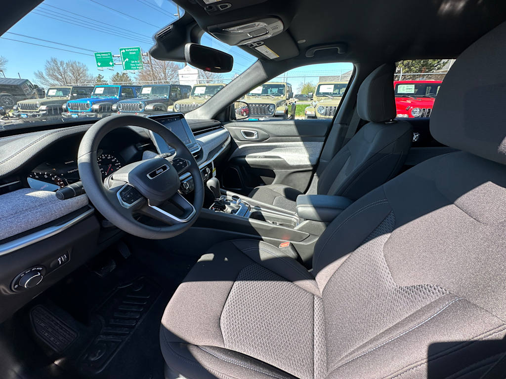 2025 Jeep Compass Sport 6