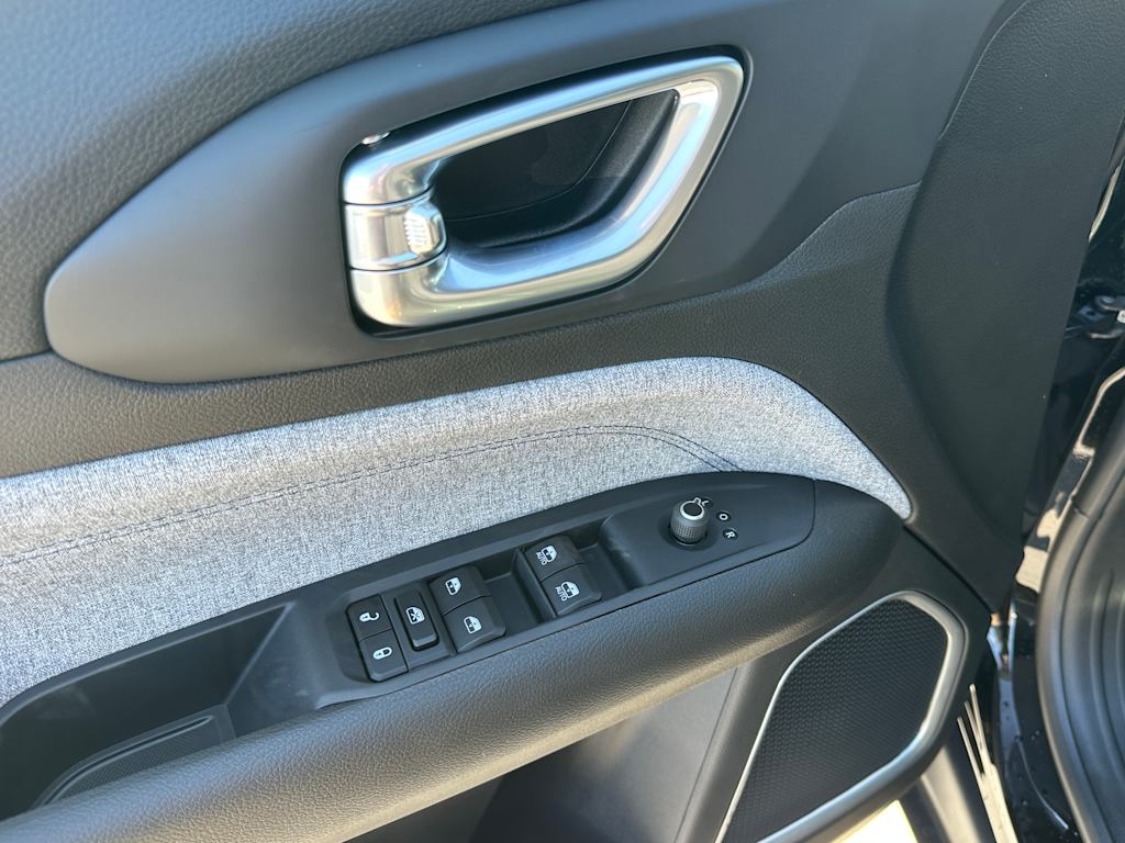2025 Jeep Compass Sport 21