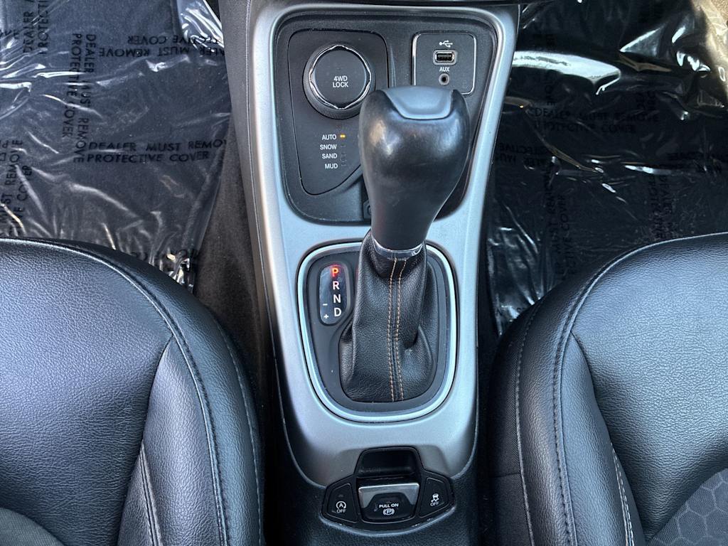 Thumbnail: 2018 Jeep Compass - 13