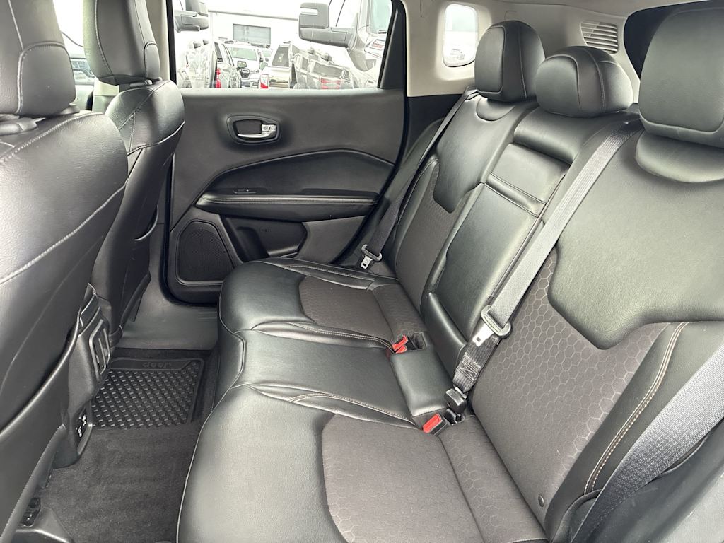 Thumbnail: 2018 Jeep Compass - 11
