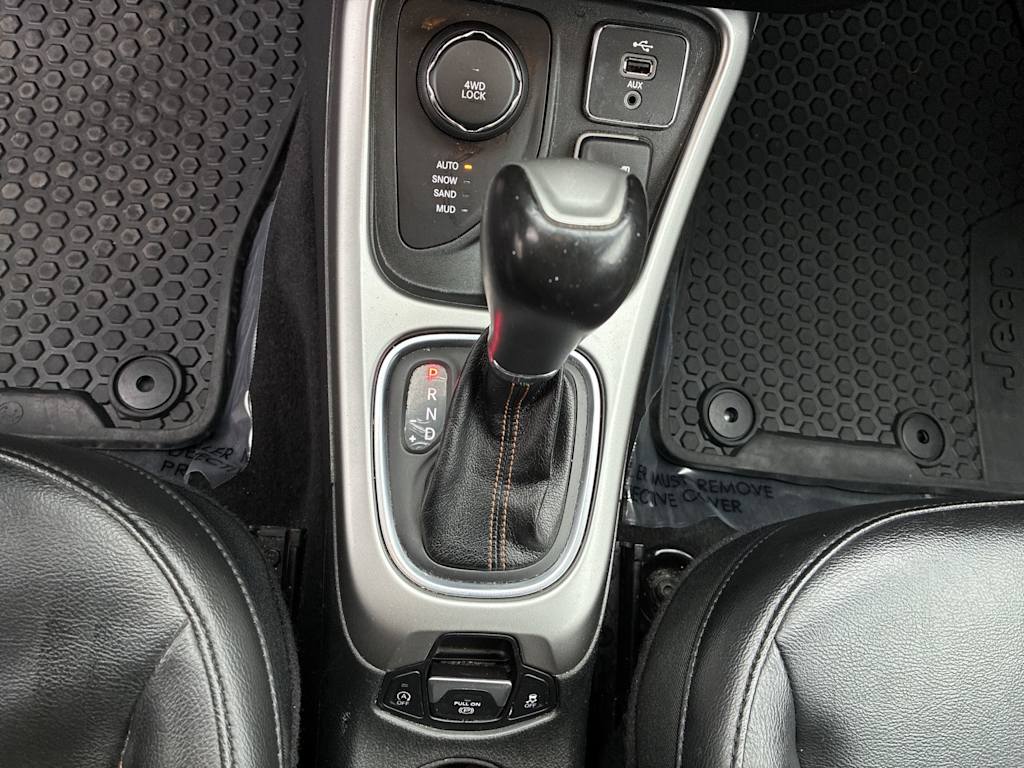 Thumbnail: 2018 Jeep Compass - 13