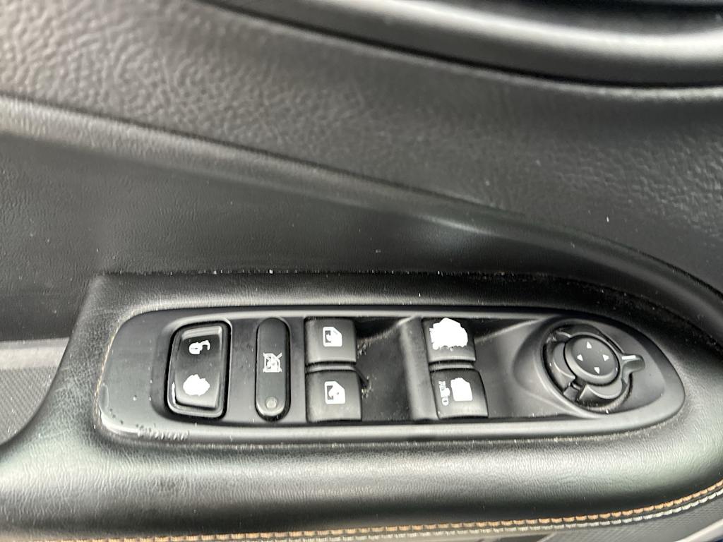 Thumbnail: 2018 Jeep Compass - 21