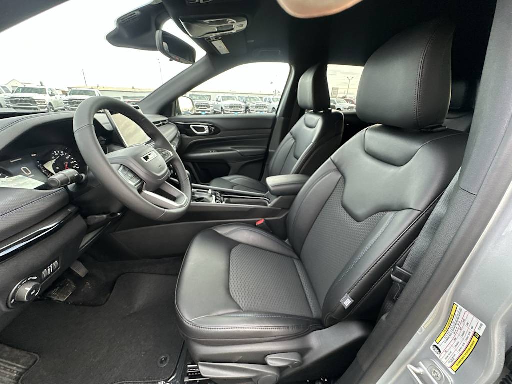 Thumbnail: 2026 Jeep Compass - 8