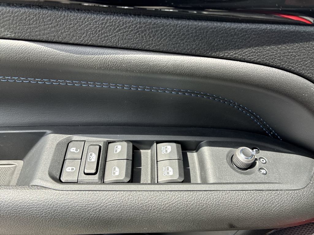 Thumbnail: 2026 Jeep Compass - 22