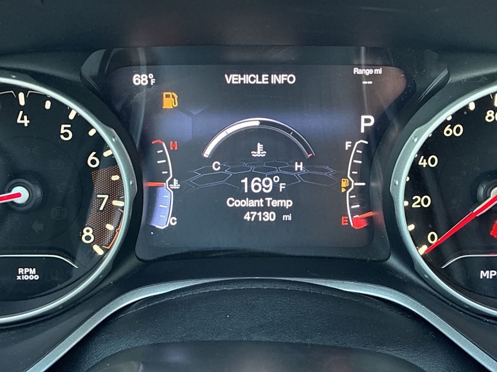 Thumbnail: 2018 Jeep Compass - 14