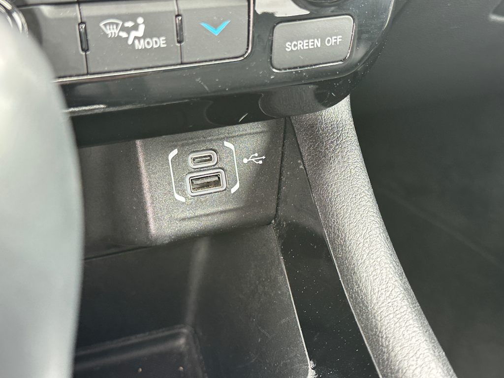 2023 Jeep Compass Limited 23
