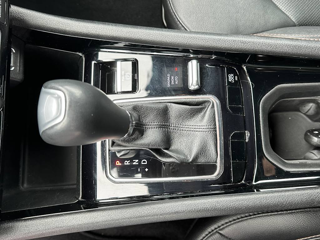 2023 Jeep Compass Limited 24