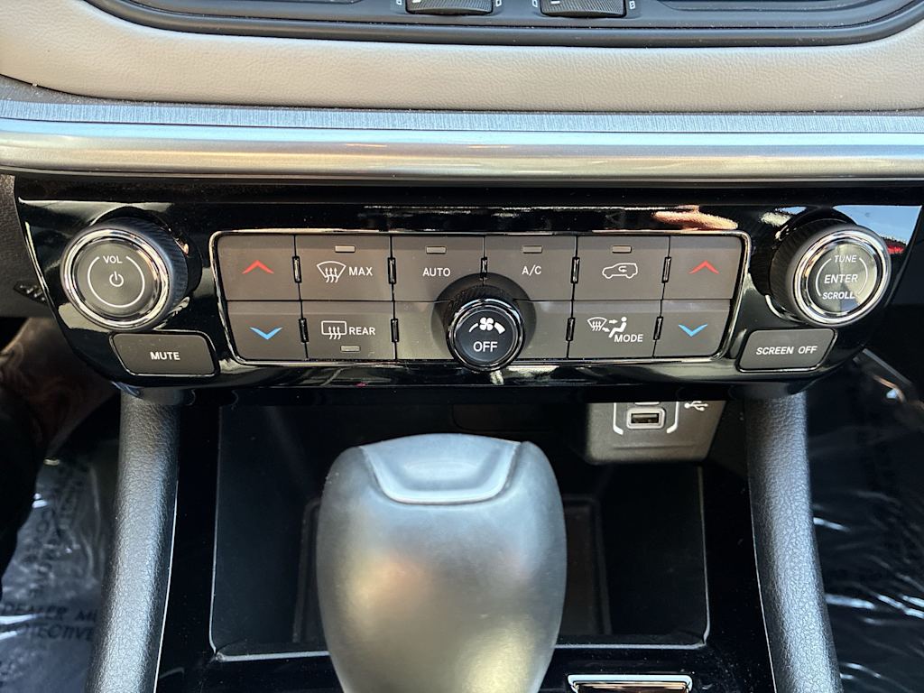 Thumbnail: 2025 Jeep Compass - 20
