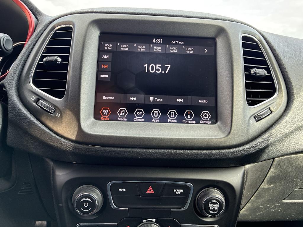 Thumbnail: 2019 Jeep Compass - 10