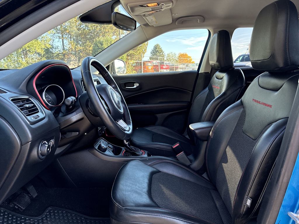 Thumbnail: 2019 Jeep Compass - 9
