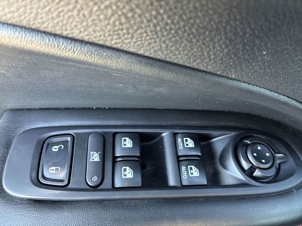 Thumbnail: 2019 Jeep Compass - 21