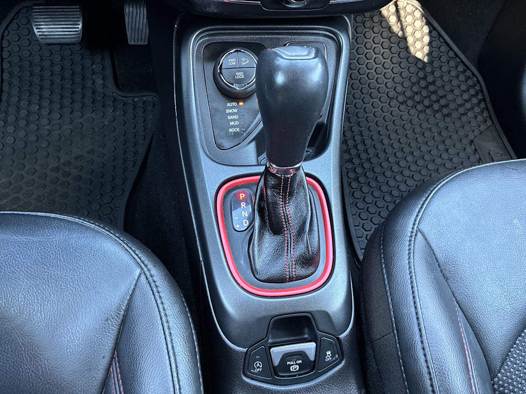 Thumbnail: 2019 Jeep Compass - 13