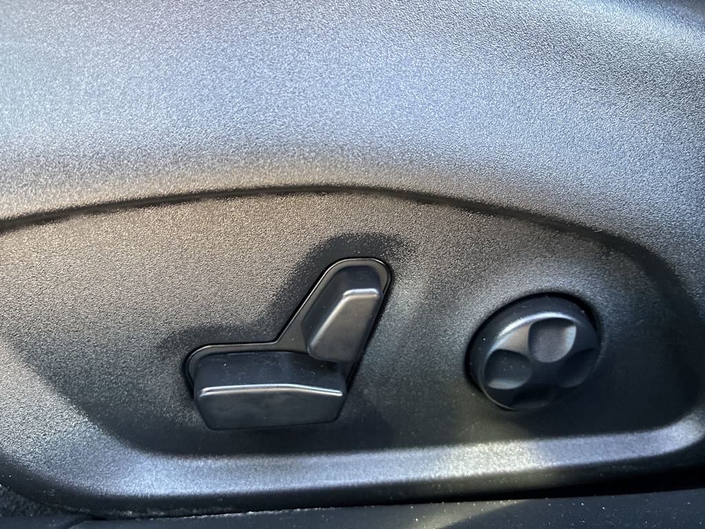 Thumbnail: 2019 Jeep Compass - 20
