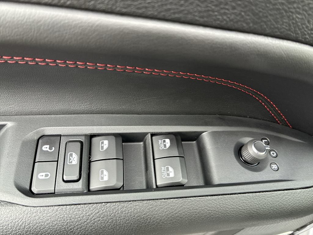 Thumbnail: 2026 Jeep Compass - 22