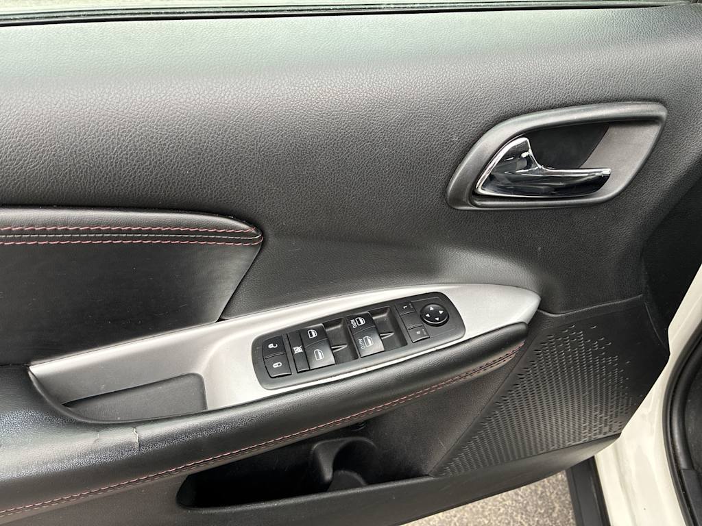 Thumbnail: 2019 Dodge Journey - 21