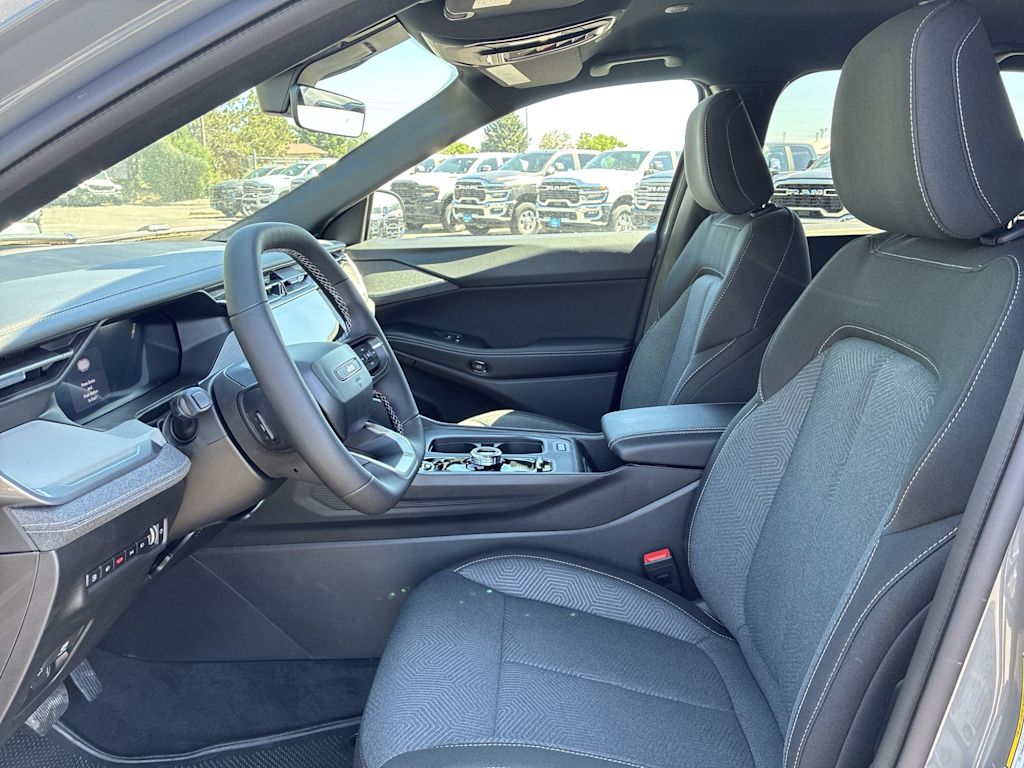 Thumbnail: 2026 Jeep Cherokee - 9