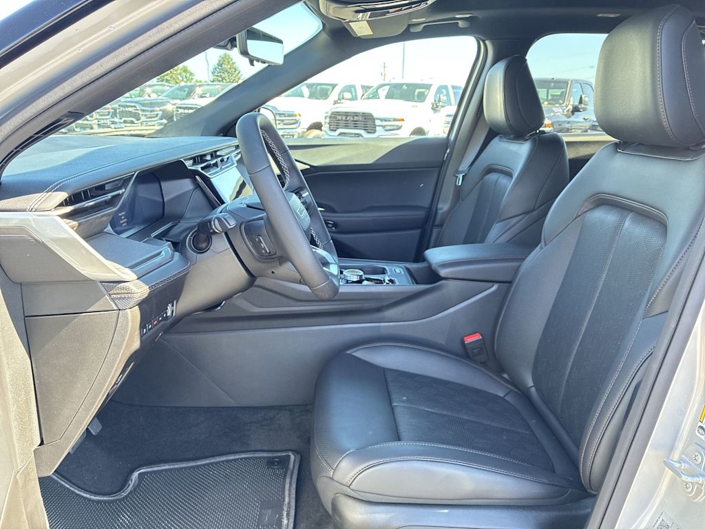 Thumbnail: 2026 Jeep Cherokee - 9