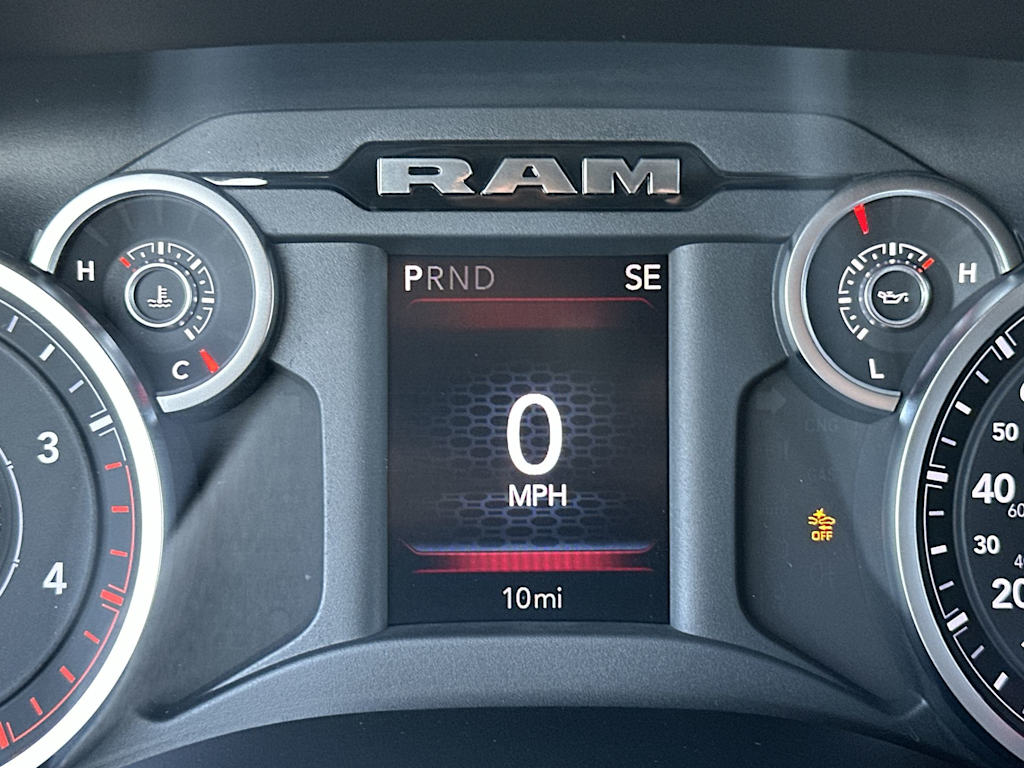 2026 RAM 3500 Tradesman - Photo 11