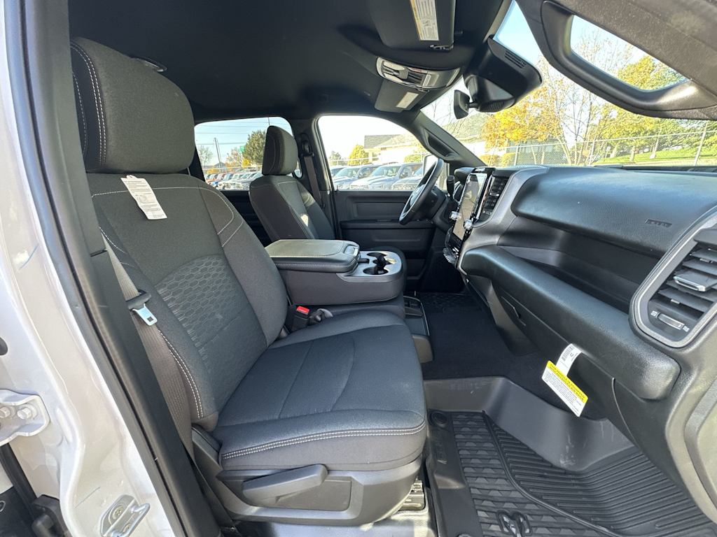 2026 RAM 3500 Tradesman - Photo 8
