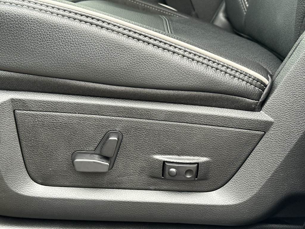 Thumbnail: 2026 RAM 3500 - 19