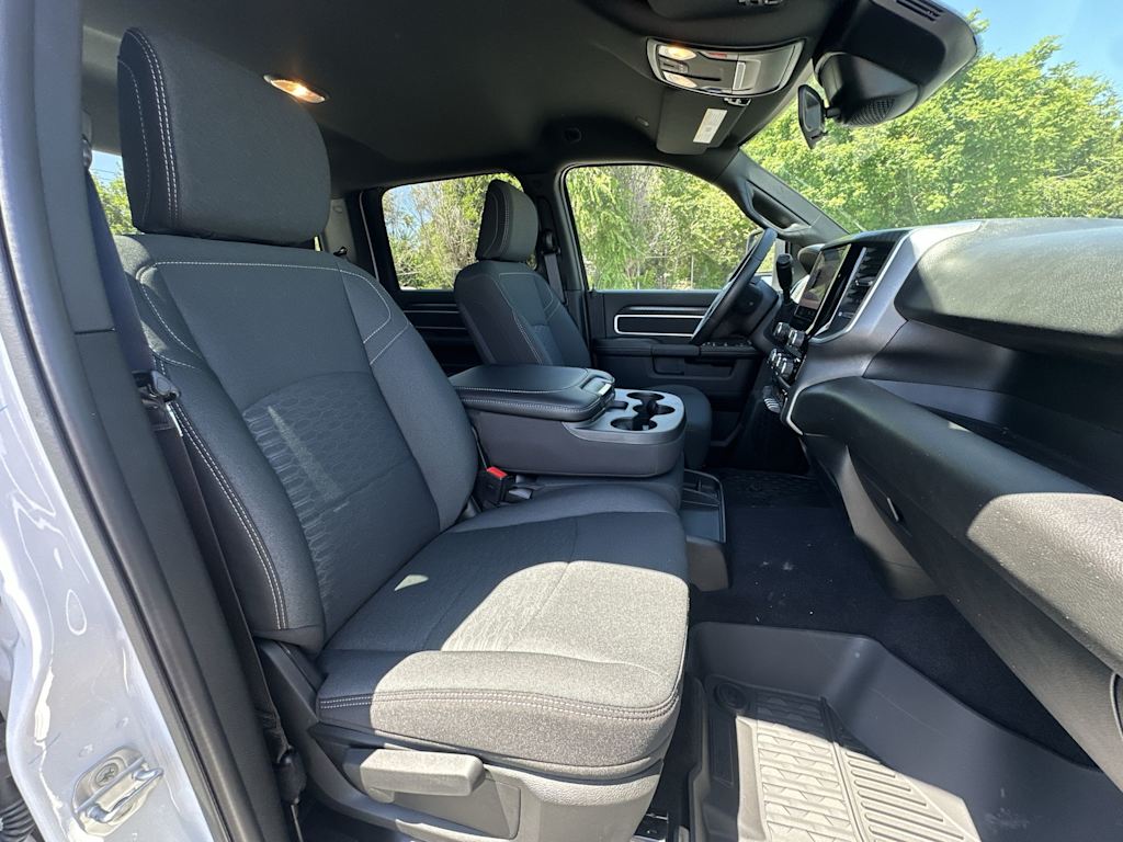 2025 RAM 2500 Big Horn - Photo 8