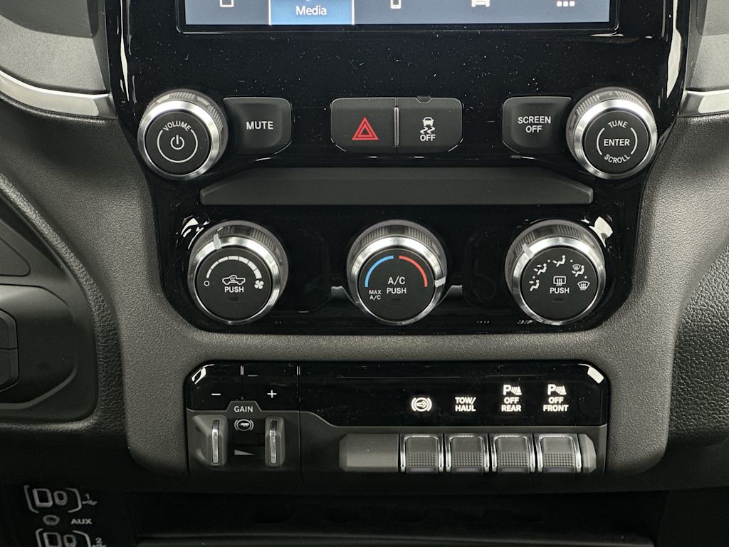 Thumbnail: 2025 RAM 2500 - 21