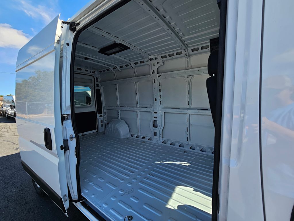 2024 RAM ProMaster 2500 8