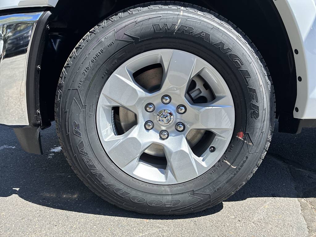 Thumbnail: 2026 RAM 1500 - 6