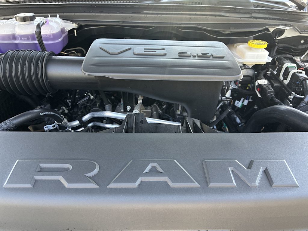 Thumbnail: 2026 RAM 1500 - 7