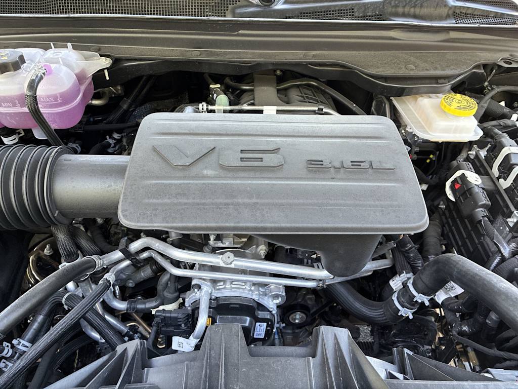 Thumbnail: 2026 RAM 1500 - 8