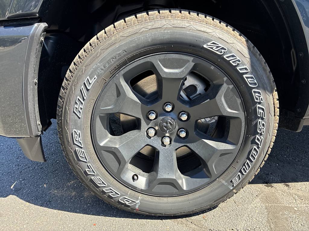 Thumbnail: 2026 RAM 1500 - 8