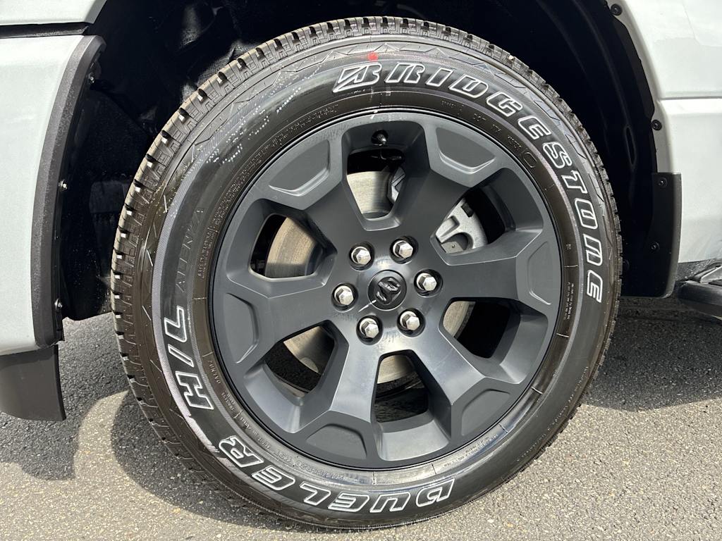 Thumbnail: 2026 RAM 1500 - 6