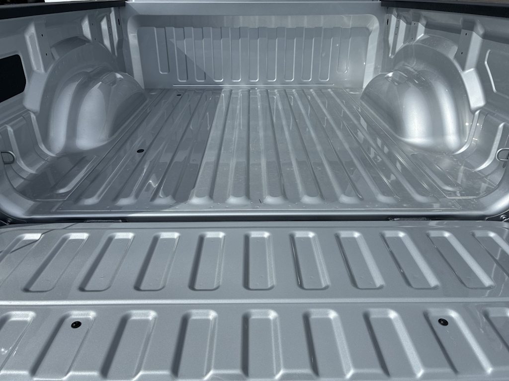 Thumbnail: 2026 RAM 1500 - 13