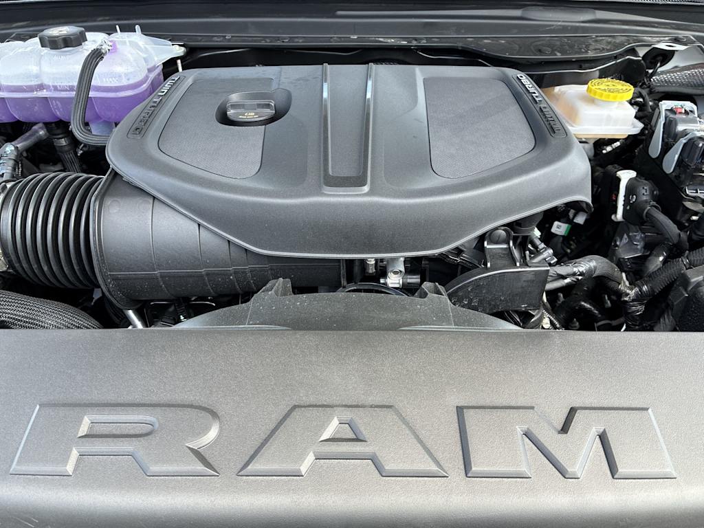 Thumbnail: 2026 RAM 1500 - 7