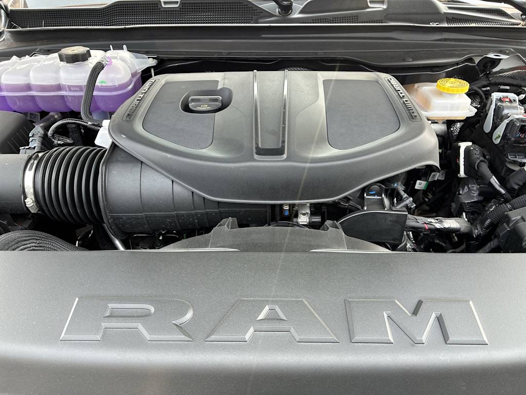 Thumbnail: 2026 RAM 1500 - 8