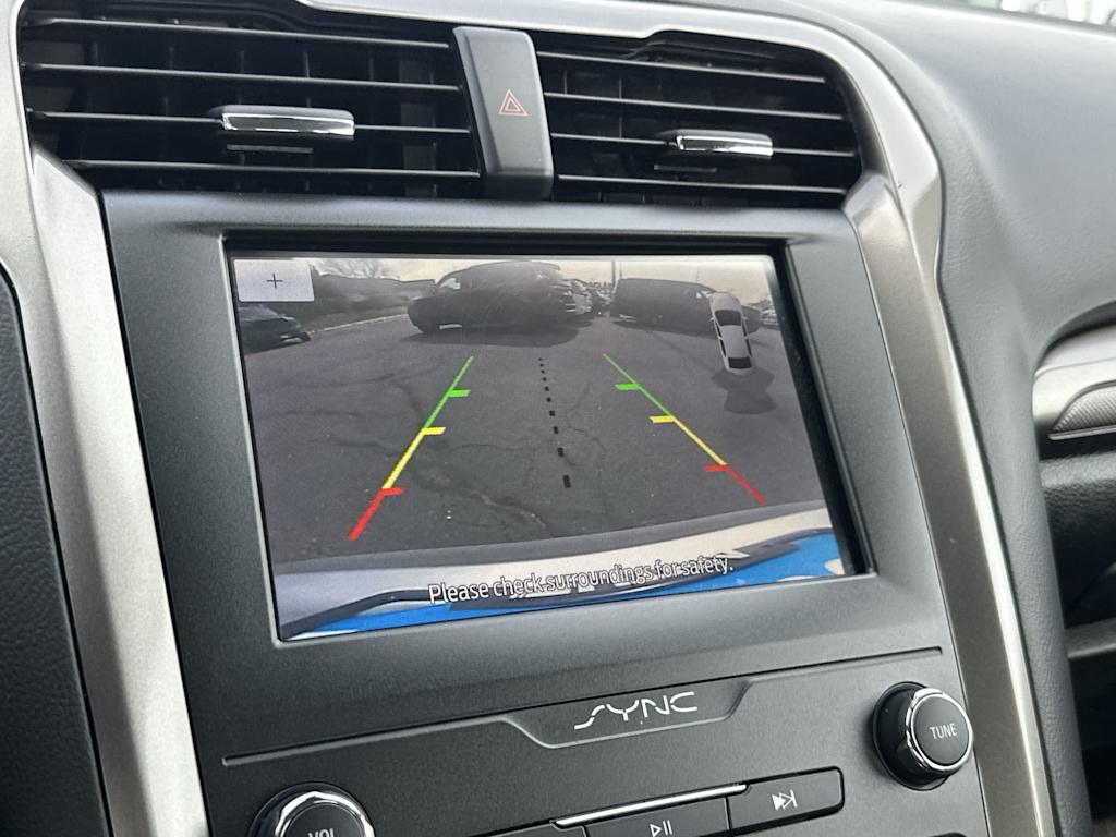 Thumbnail: 2019 Ford Fusion - 24