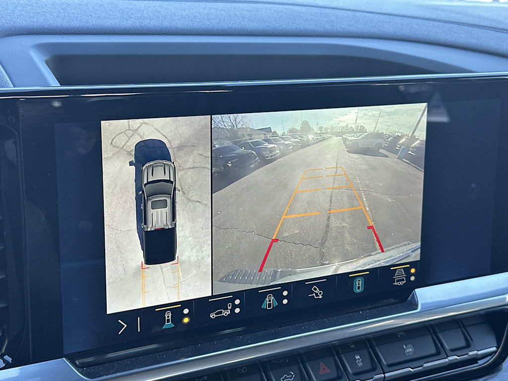 Thumbnail: 2023 Chevrolet Silverado 1500 - 23