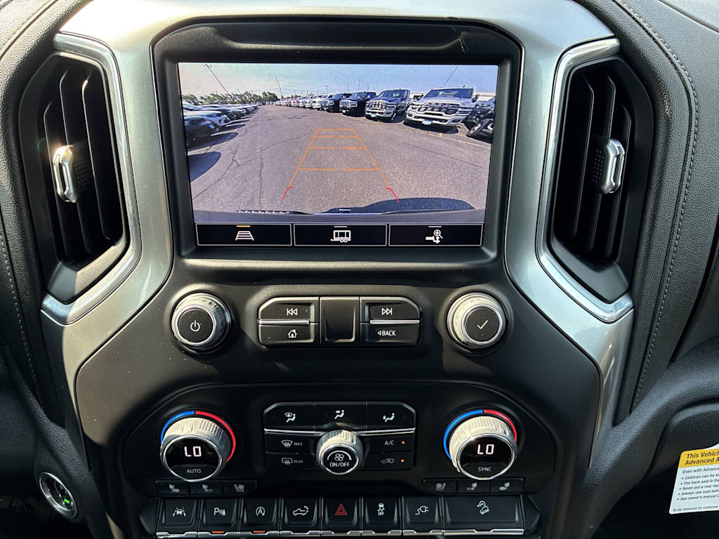 Thumbnail: 2022 Chevrolet Silverado 1500 - 24