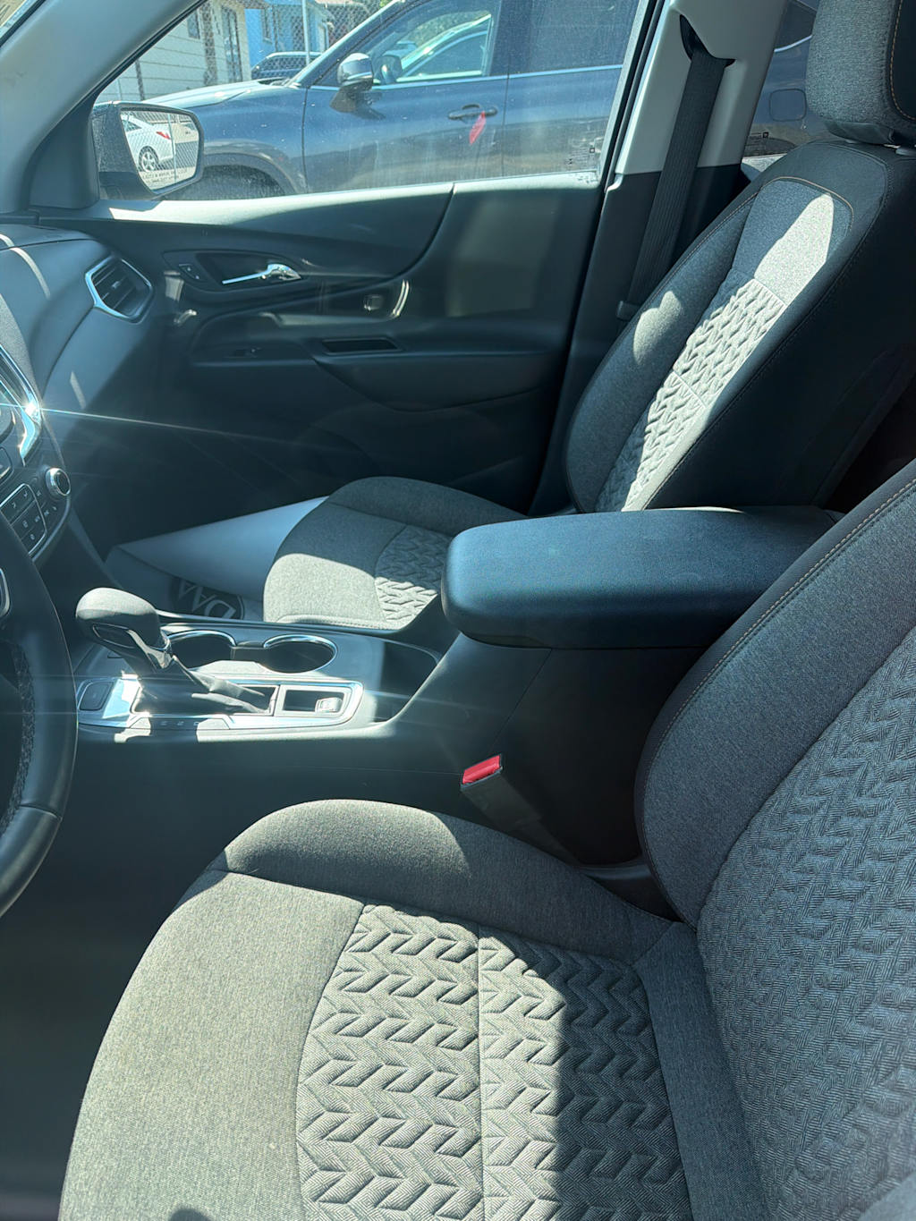 Thumbnail: 2024 Chevrolet Equinox - 4
