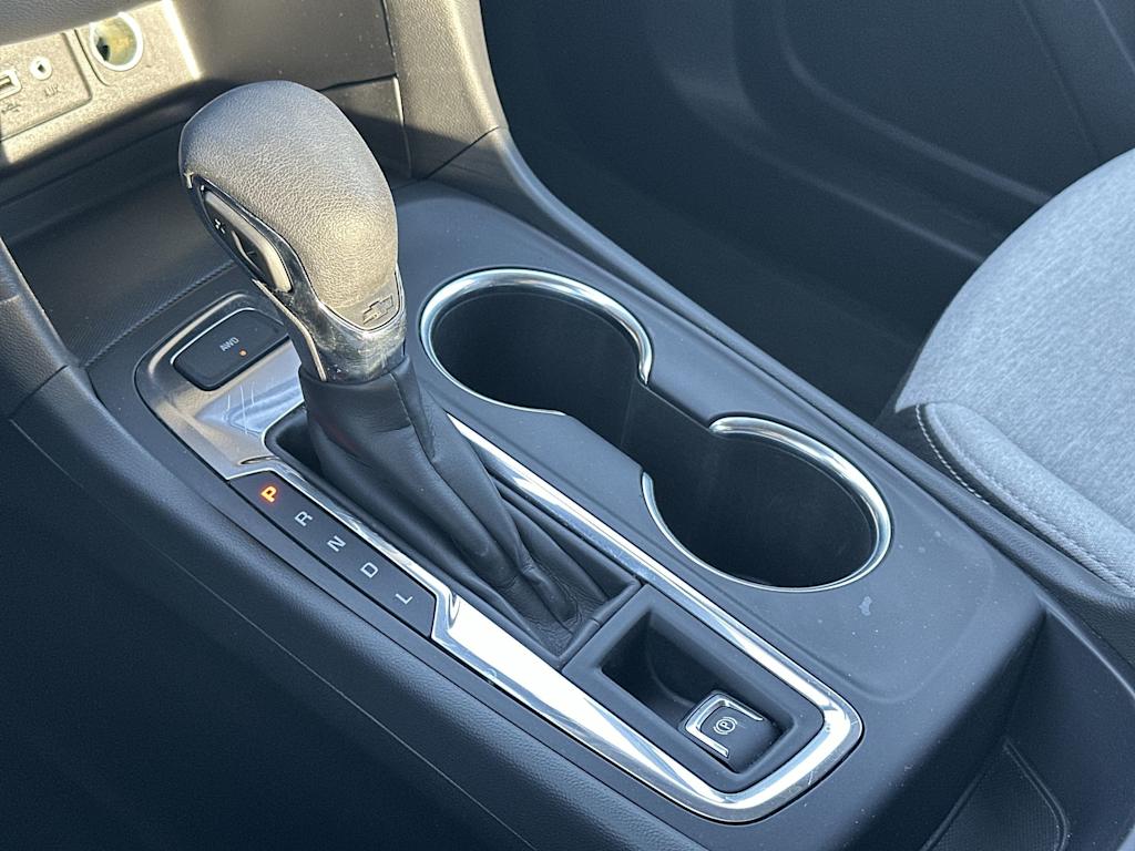 Thumbnail: 2023 Chevrolet Equinox - 12