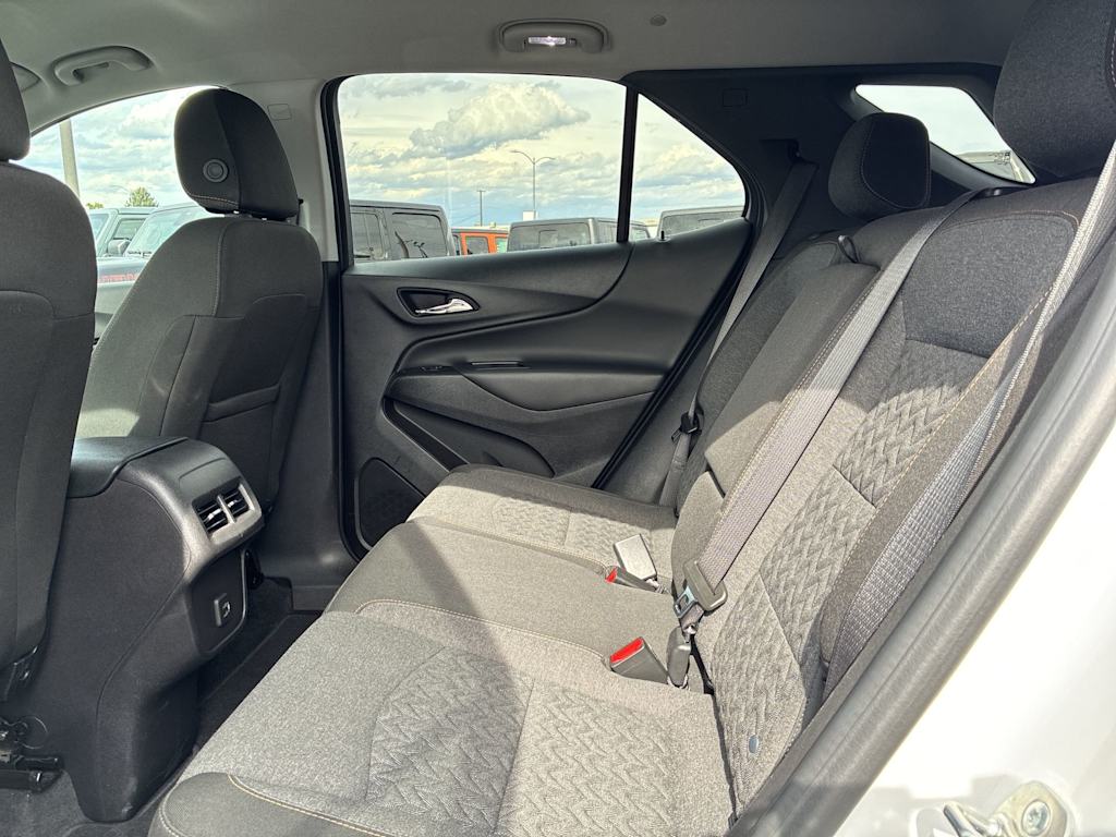 Thumbnail: 2024 Chevrolet Equinox - 10