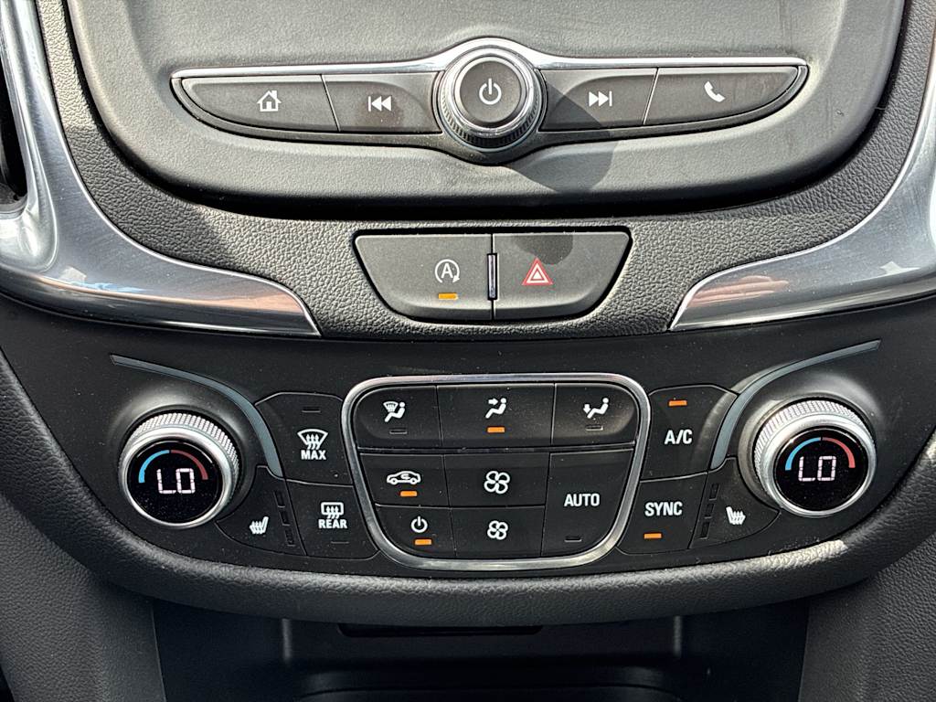 Thumbnail: 2024 Chevrolet Equinox - 21