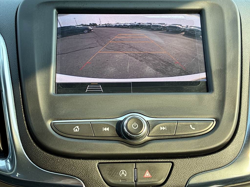 Thumbnail: 2022 Chevrolet Equinox - 25