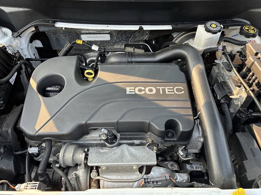 Thumbnail: 2022 Chevrolet Equinox - 8