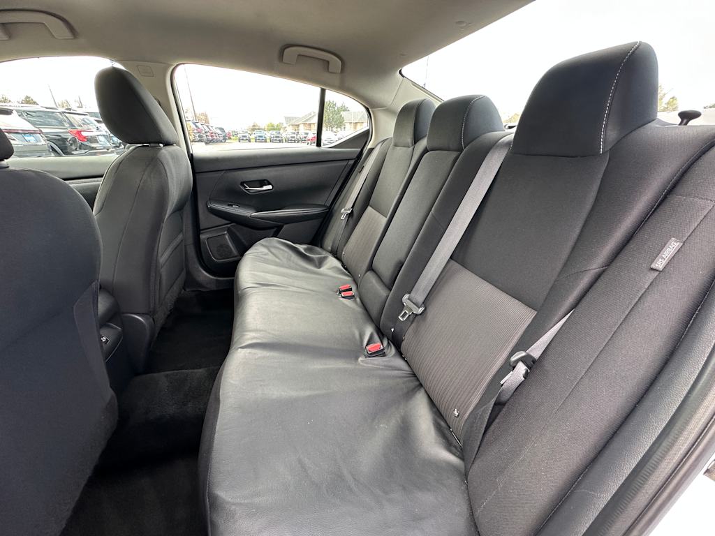 2022 Nissan Sentra SV 6