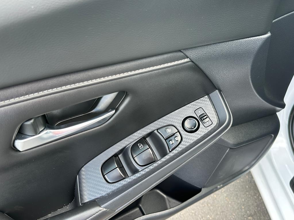 2022 Nissan Sentra SV 22