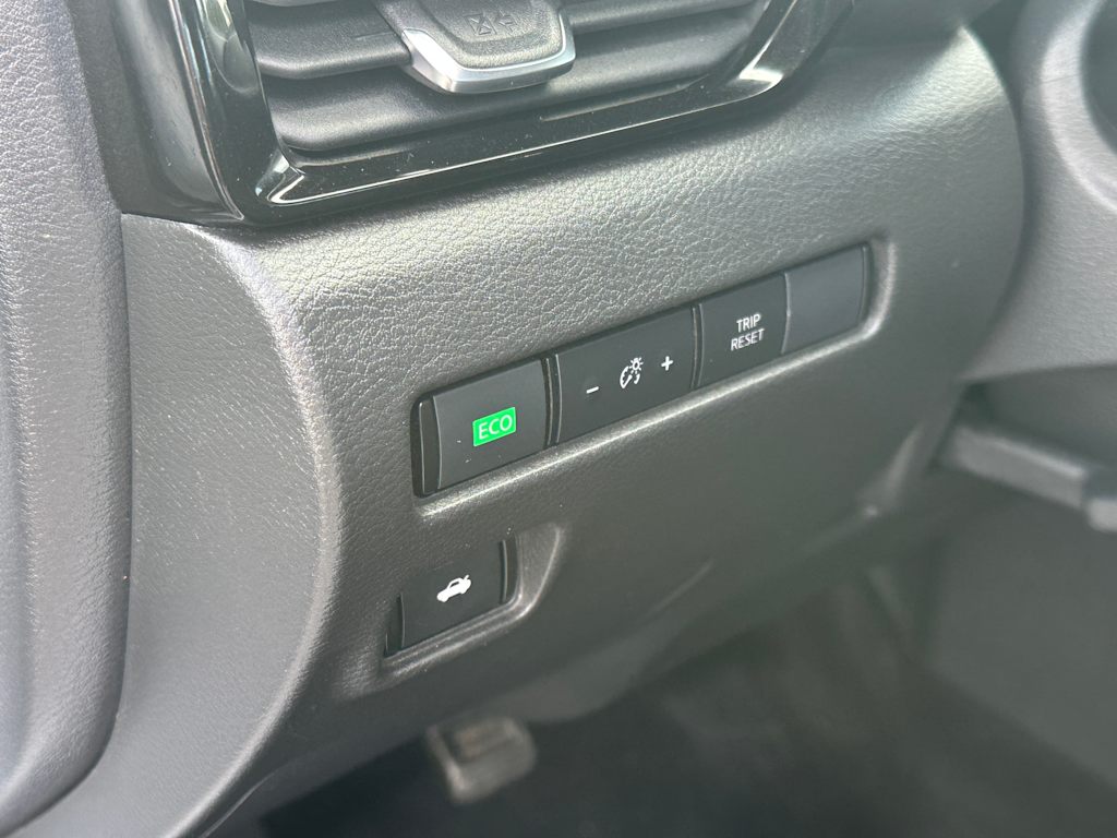2022 Nissan Sentra SV 21